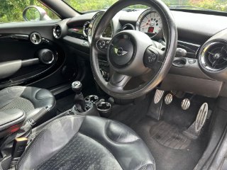 /photos/10108/47108008-1221-44a6-b7c0-2966645d4990_i320x240.jpg